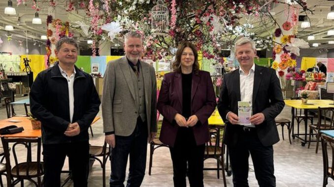 Frühlingsmarkt belegt ehemaliges SportScheck-Geschäft und will Innenstadt beleben