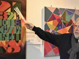 Geometrie und Farbe: Jürgen Felger zeigt mathematische Kompositionen im Wiesbadener Rathaus