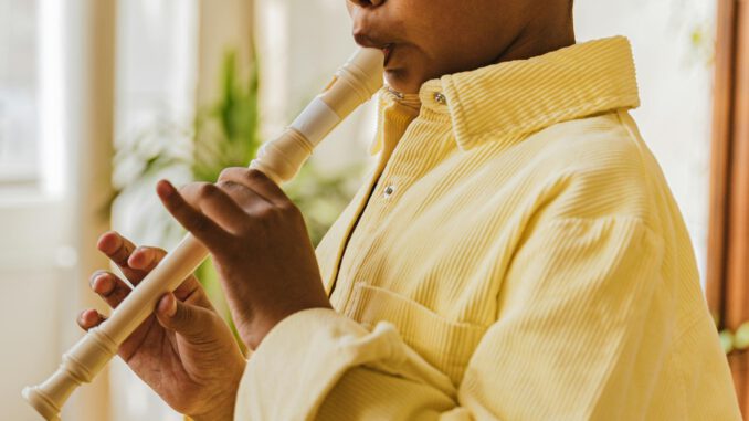 Kelsterbacher Musikschule startet Blockflöten AG für Kinder der ersten und zweiten Klasse