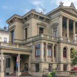 Leseparty in der Villa Clementine am 18. April: gemeinsames Lesen und Austausch am Abend