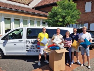 Rund 30 Kissen für Jugendräume in Wiesbadens östlichen Stadtteilen