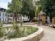 Spielplatz im Schlosspark Biebrich eröffnet mit inklusiven Geräten und Wasserspielen