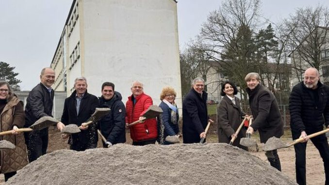 Wiesbaden beginnt Ausbau der Kohlheckschule mit Mensa und Doppelsporthalle