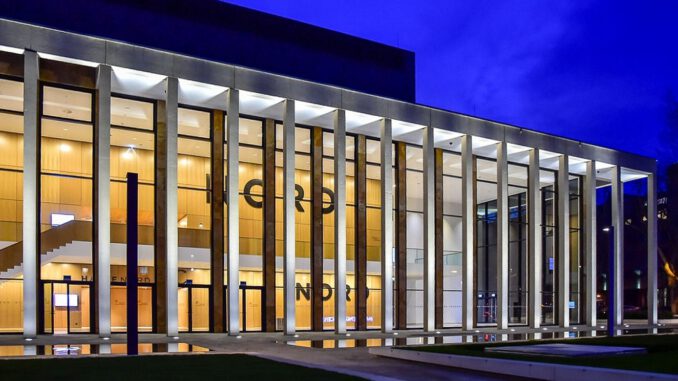 Wiesbaden kündigt dichtes Kulturprogramm für die Feiertage und den Jahreswechsel an