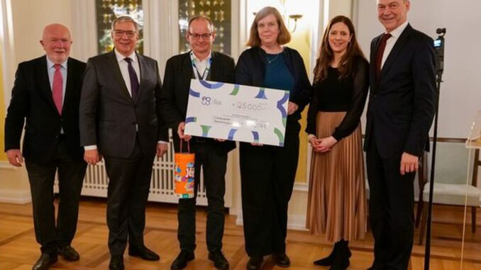 Wiesbadener Gesundheitspreis geht an psychosoziale Beratungsstelle für Gehörlose Wiesbadener Gesundheitspreis geht an psychosoziale Beratungsstelle für Gehörlose