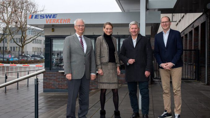 Zufriedenheit mit dem Busverkehr in Wiesbaden steigt leicht an